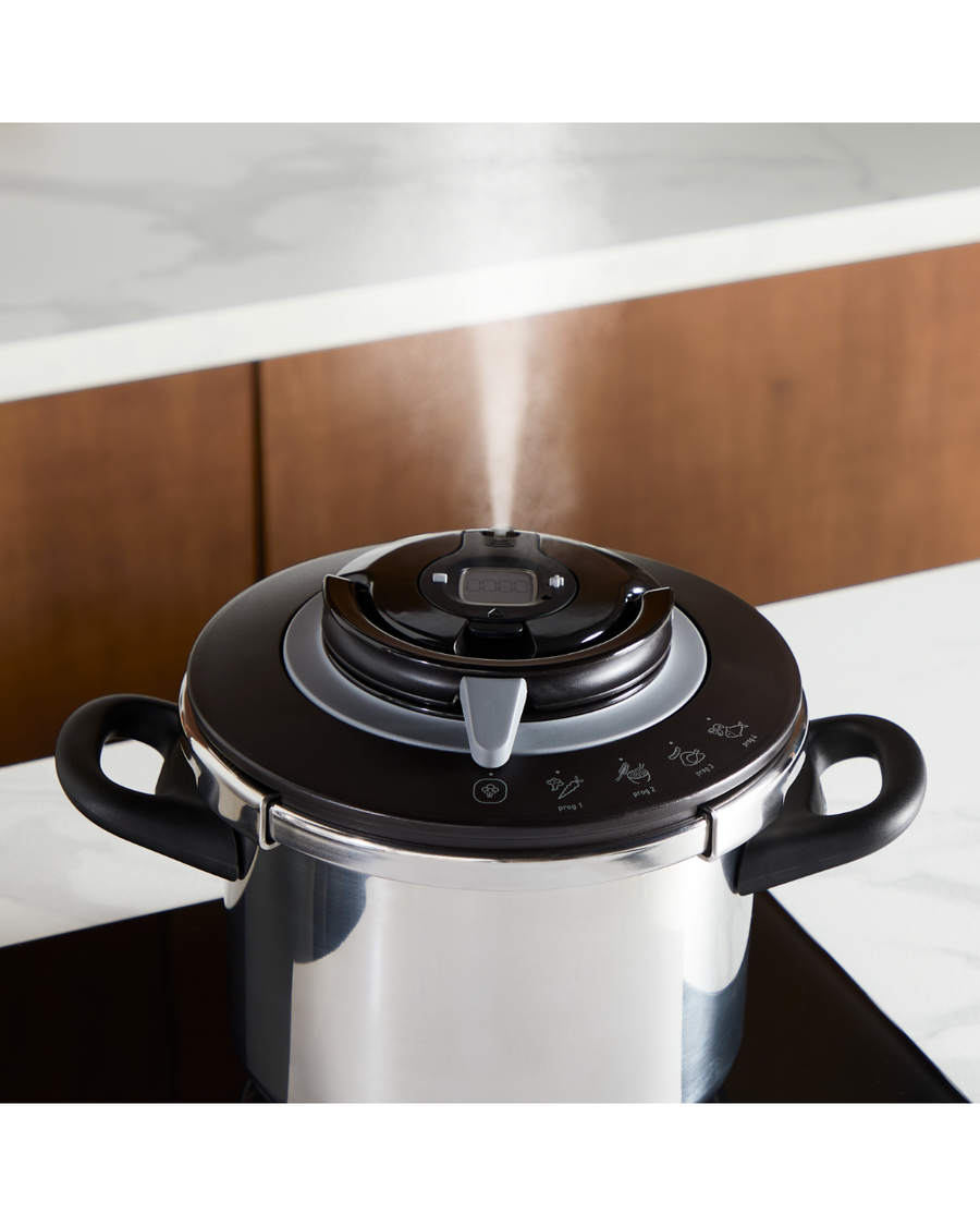 TEFAL CLIPSO+ CHEF  PRESSURE COOKER-8L