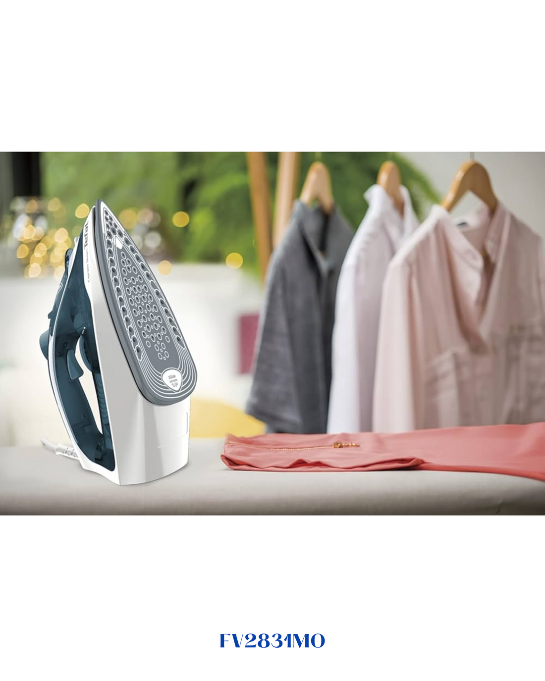 TEFAL EXPRESS STEAM 2400W-مكوااة تيفال البخارية