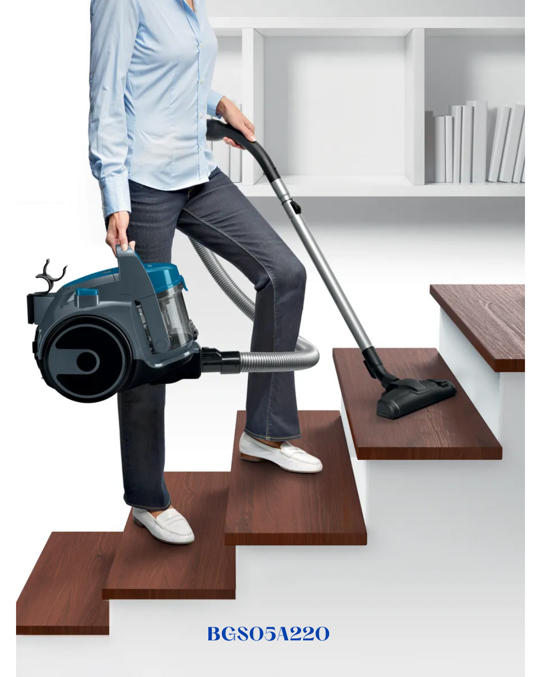 BOSCH BAGLESS BAGLESS VACUUM CLEANER 700W 1.5L