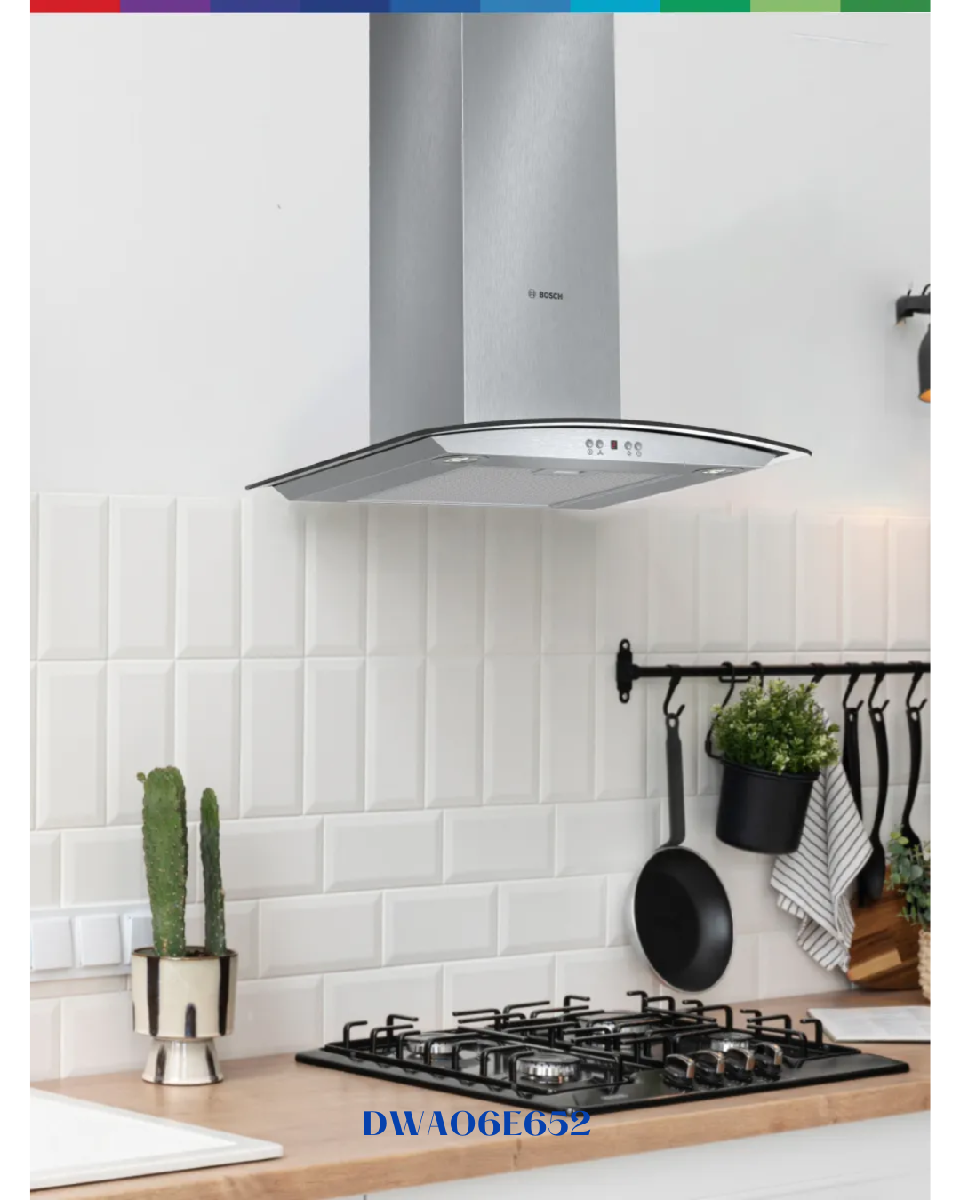 BOSCH WALL-MOUNTED COOKER HOOD 60CM CLEAR GLASS 254W