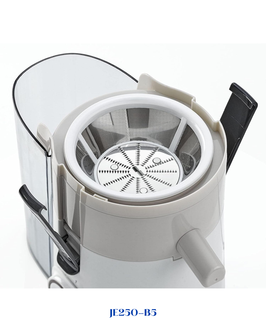 BLACK+DECKER JUICER EXTRACTOR WITH LARGE FEEDING CHUTE 250W