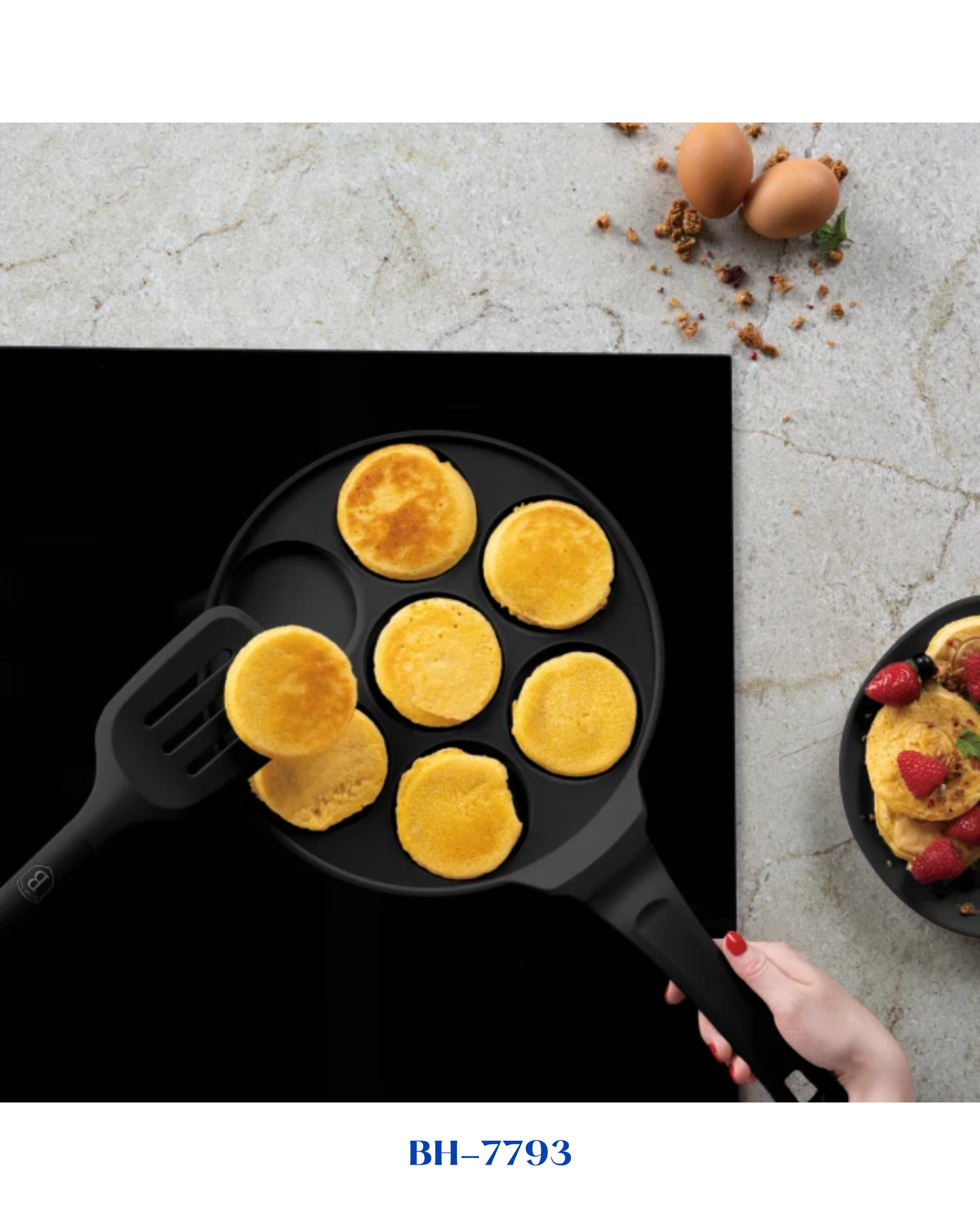BERLINGER HAUS 7-HOLE PANCAKE PAN (26 CM)