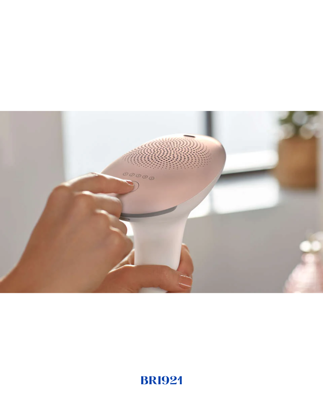 PHILIPS LUMEA 7000 SERIES IPL HAIR REMOVAL DEVICE