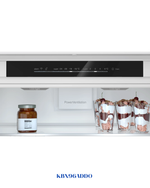 Bosch Series 6 Built-in Fridge-Freezer with Freezer at Bottom 193.5 × 70.8 cm 381L