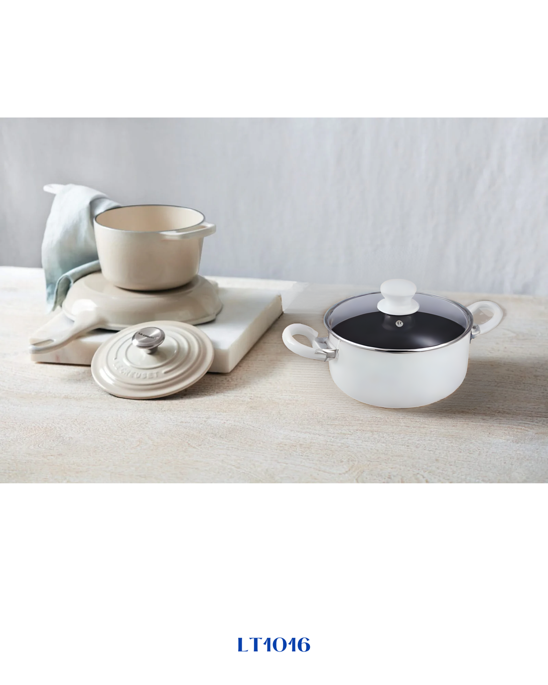 LAMART NON-STICK CASSEROLE WITH LID 20 CM 2.7L
